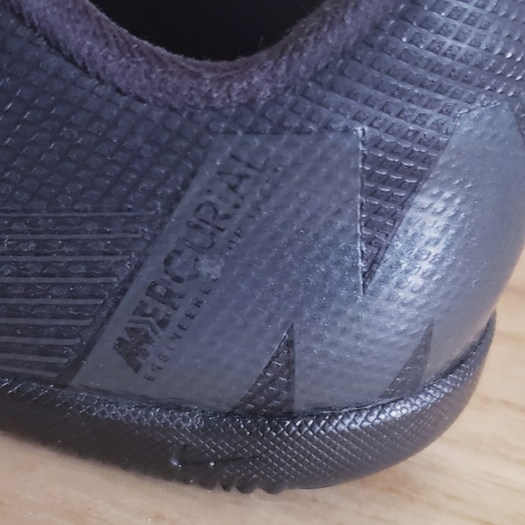 Nike Mercurial Vapor indoor shoes triple black size 1Y AH7354-001 - Picture 6 of 12
